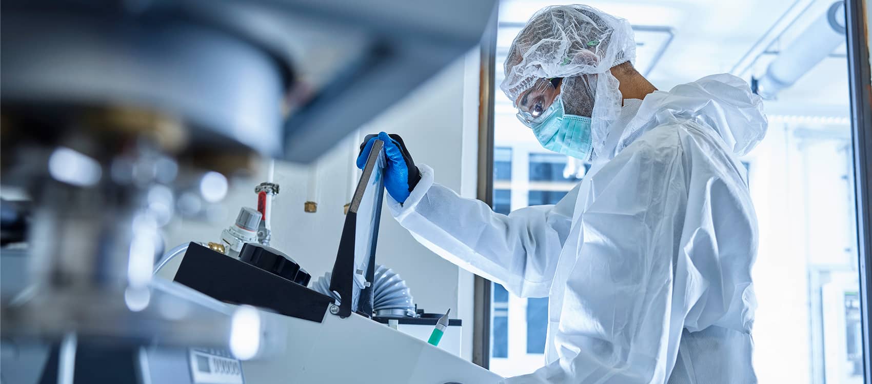 Supporting early clinical development with the right material strategy 